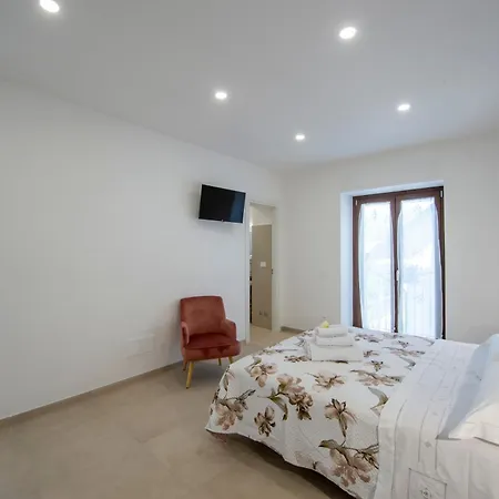 Rosa Maison Apartment